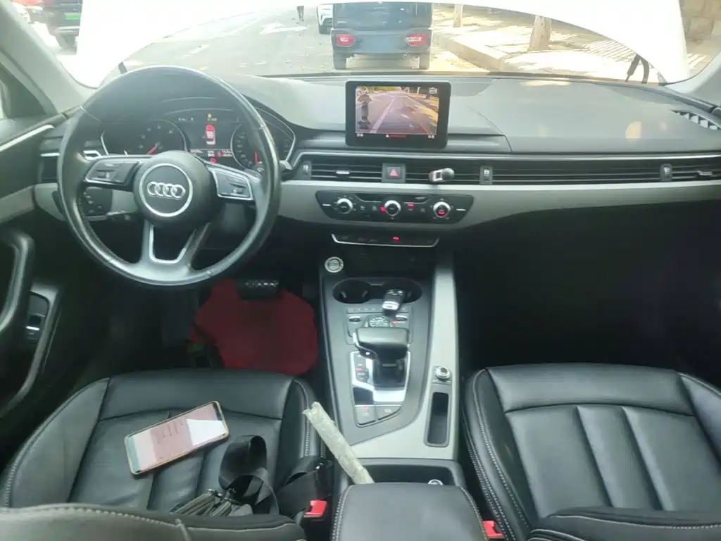 Audi A4L — миниатюра 10