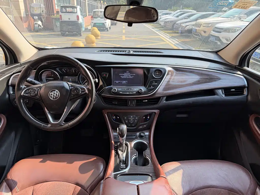 Buick Envision Plus — миниатюра 8