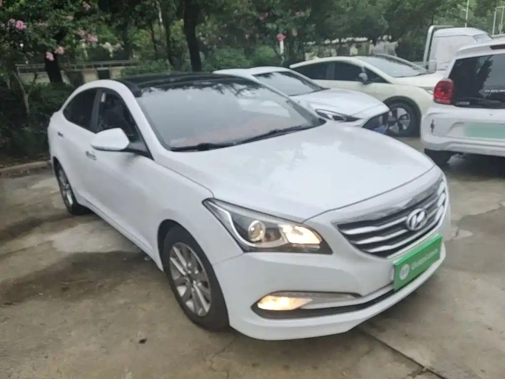 Hyundai Mistra — миниатюра 4