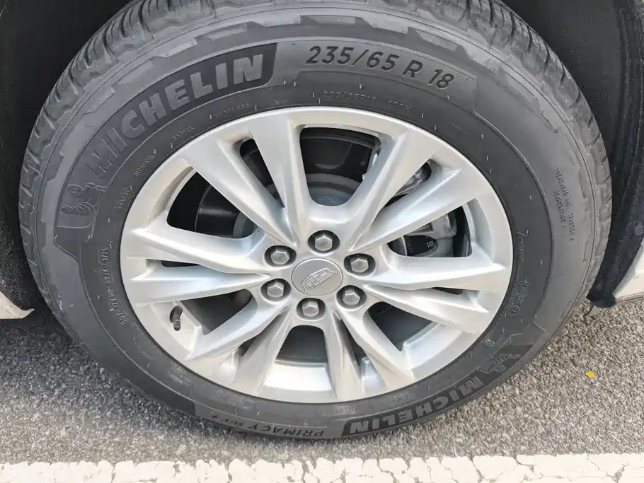 Cadillac XT6 — миниатюра 6