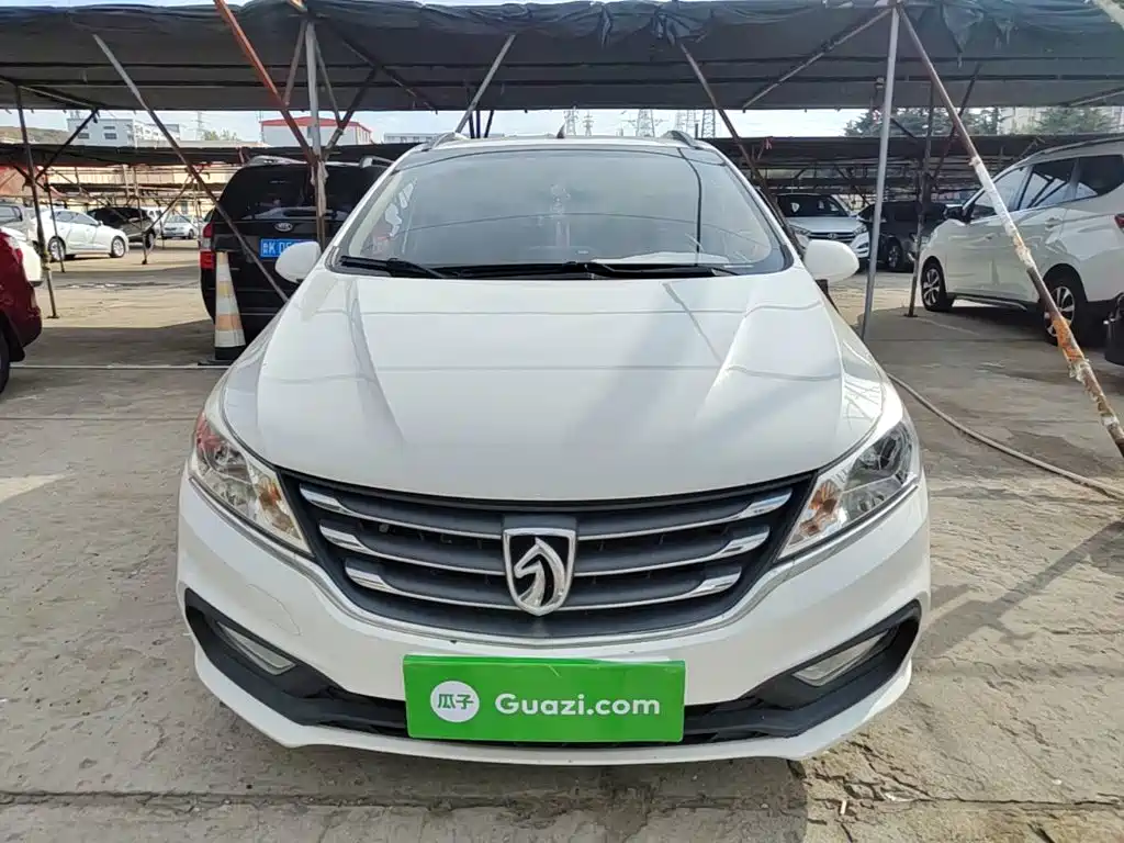 Baojun 310 — миниатюра 3