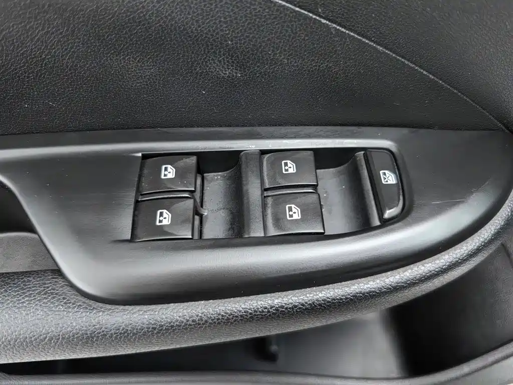 Buick Excelle — миниатюра 9