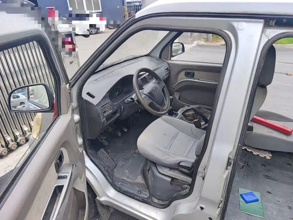 Wuling Rongguang — миниатюра 17