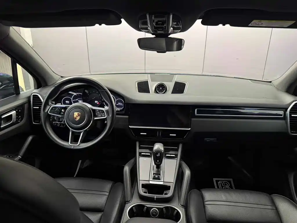 Porsche Cayenne 2019 Cayenne 3.0T