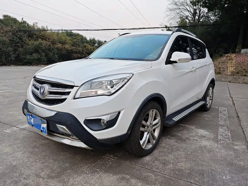 CHANGAN CS35