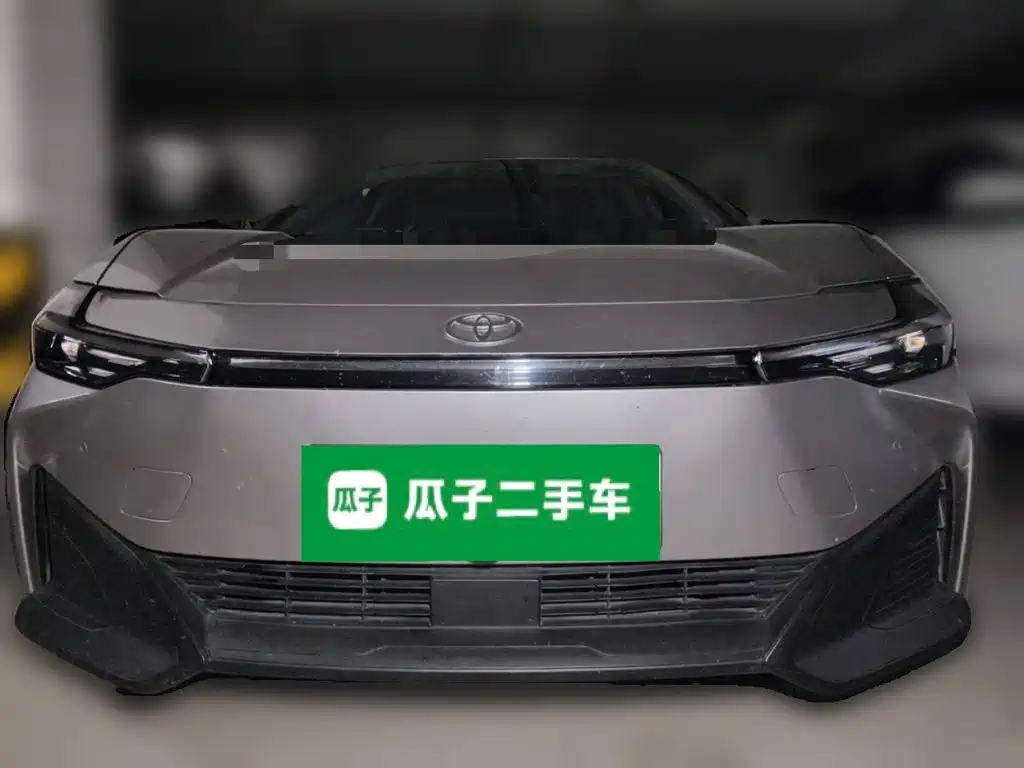Toyota bZ3 — миниатюра 2