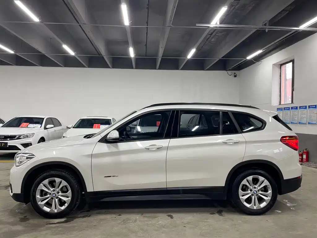 BMW X1 — миниатюра 7