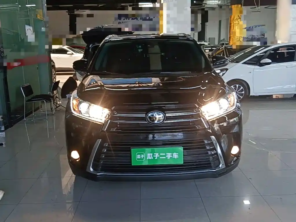Toyota Highlander — миниатюра 3