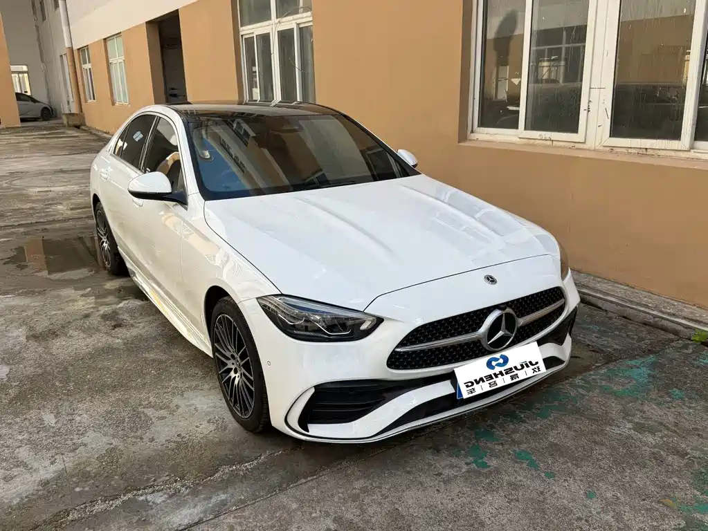Mercedes-Benz C-Class — миниатюра 2