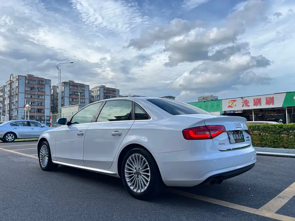 Audi A4L — миниатюра 6