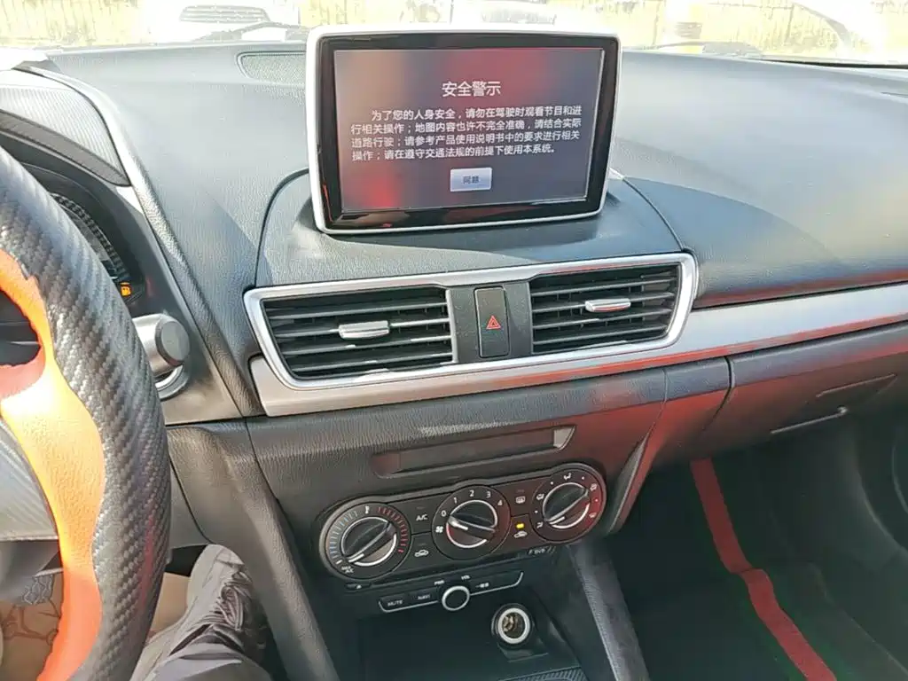 Mazda 3 Axela — миниатюра 13