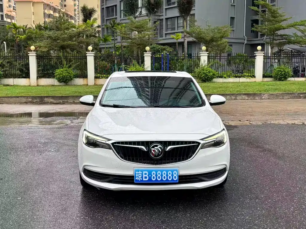 Buick Excelle — миниатюра 2