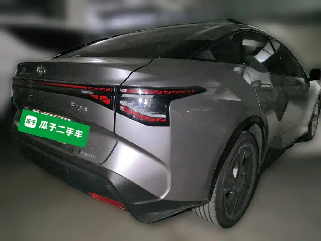 Toyota bZ3 — миниатюра 4