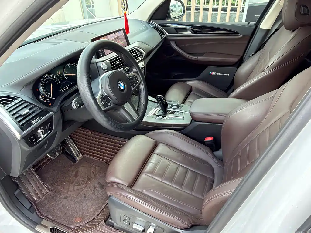 BMW X3 — миниатюра 7