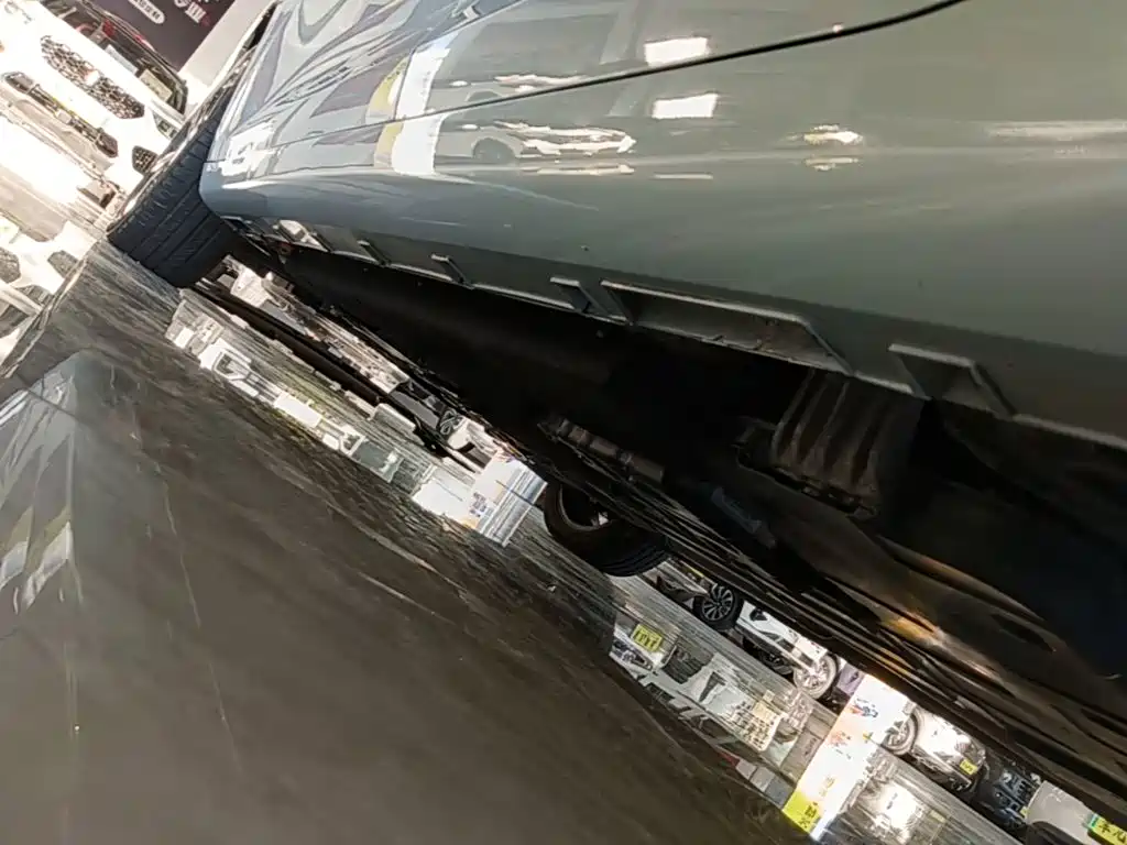 Geely L HiP — миниатюра 22