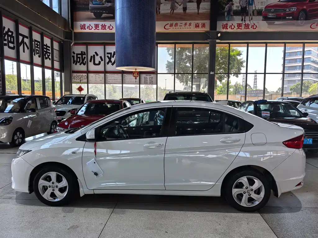 Honda City — миниатюра 2