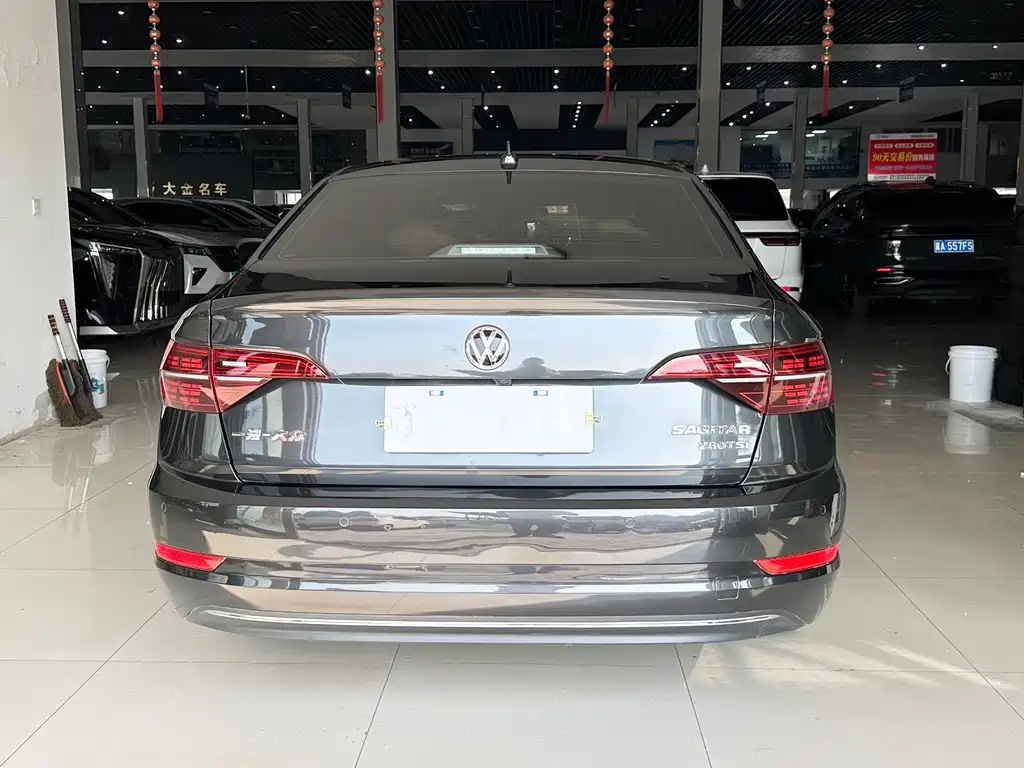 Volkswagen Sagitar — миниатюра 8