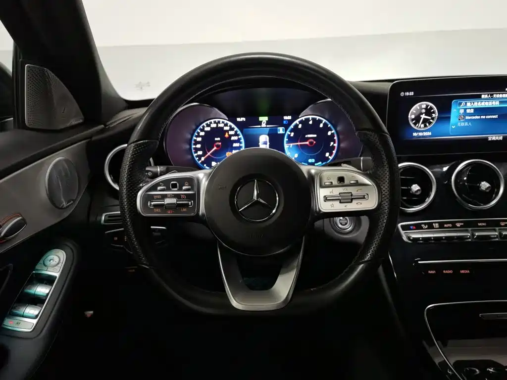 Mercedes-Benz C-Class — миниатюра 11