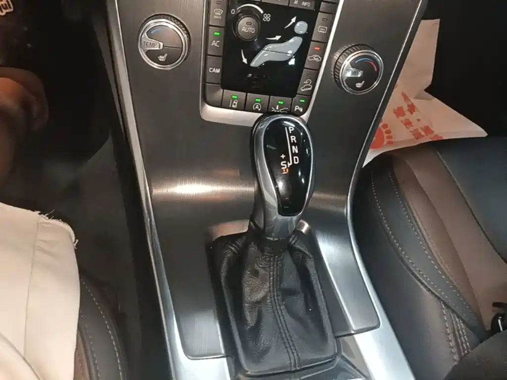 Volvo XC60 — миниатюра 14