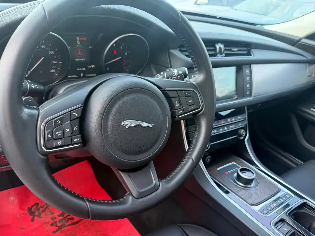 Jaguar XFL — миниатюра 17