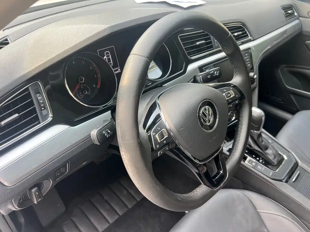 Volkswagen Lamando — миниатюра 13