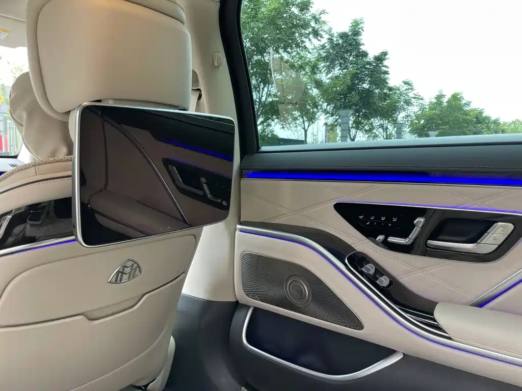 Mercedes-Benz S-Class — миниатюра 15