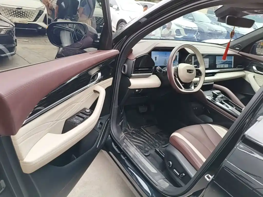 Geely Xingyue L — миниатюра 16