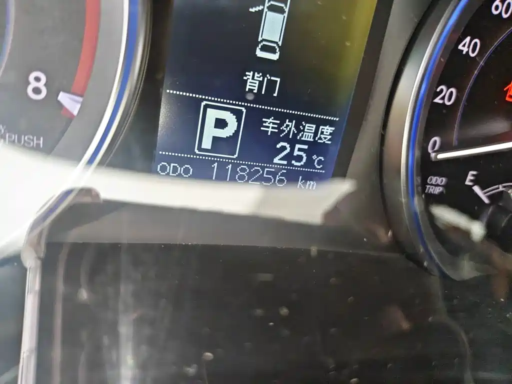 Toyota Highlander — миниатюра 8