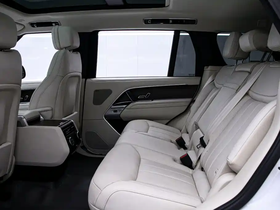 Land Rover Range Rover — миниатюра 16