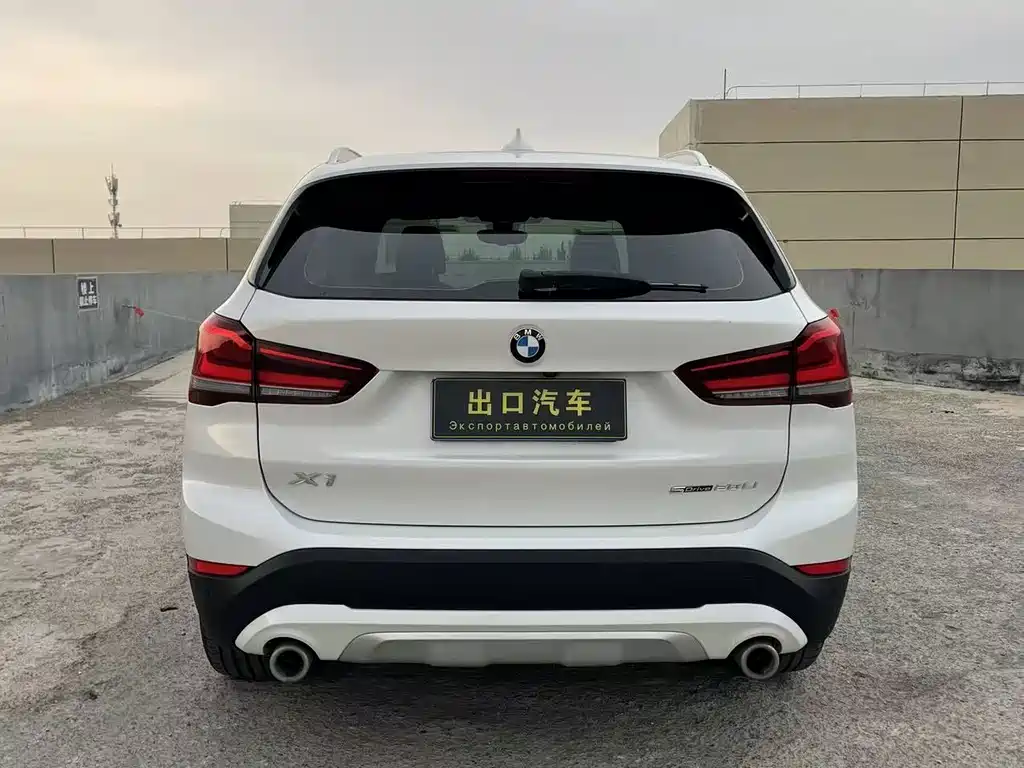BMW X1 — миниатюра 8
