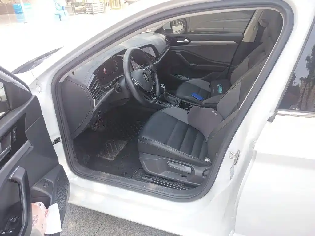 Volkswagen Sagitar — миниатюра 8