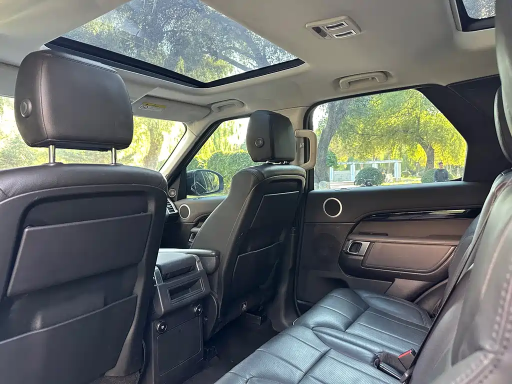 Land Rover Discovery — миниатюра 16