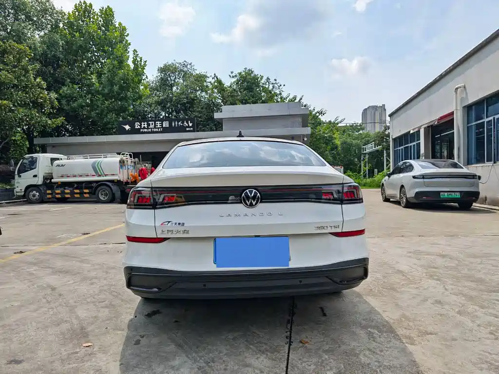 Volkswagen Lamando — миниатюра 11