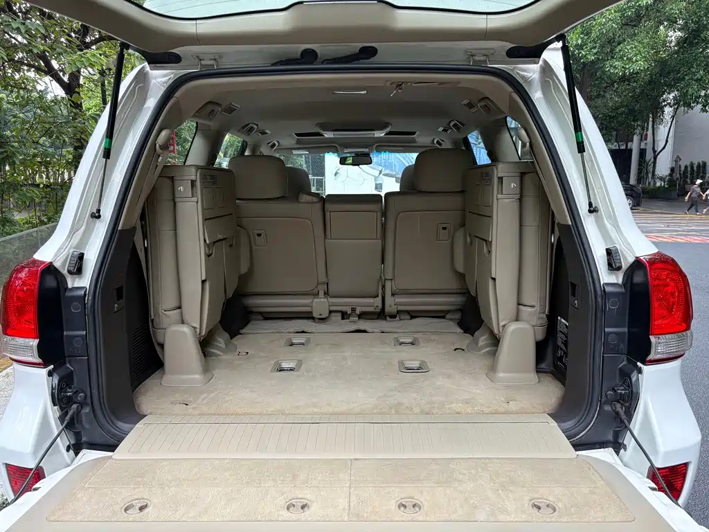 Toyota Land Cruiser — миниатюра 14