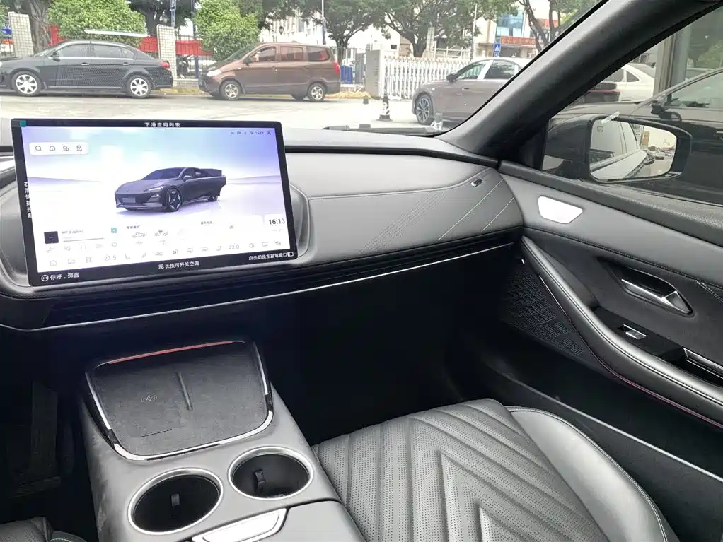 Changan Deepal DARK BLUE SL03