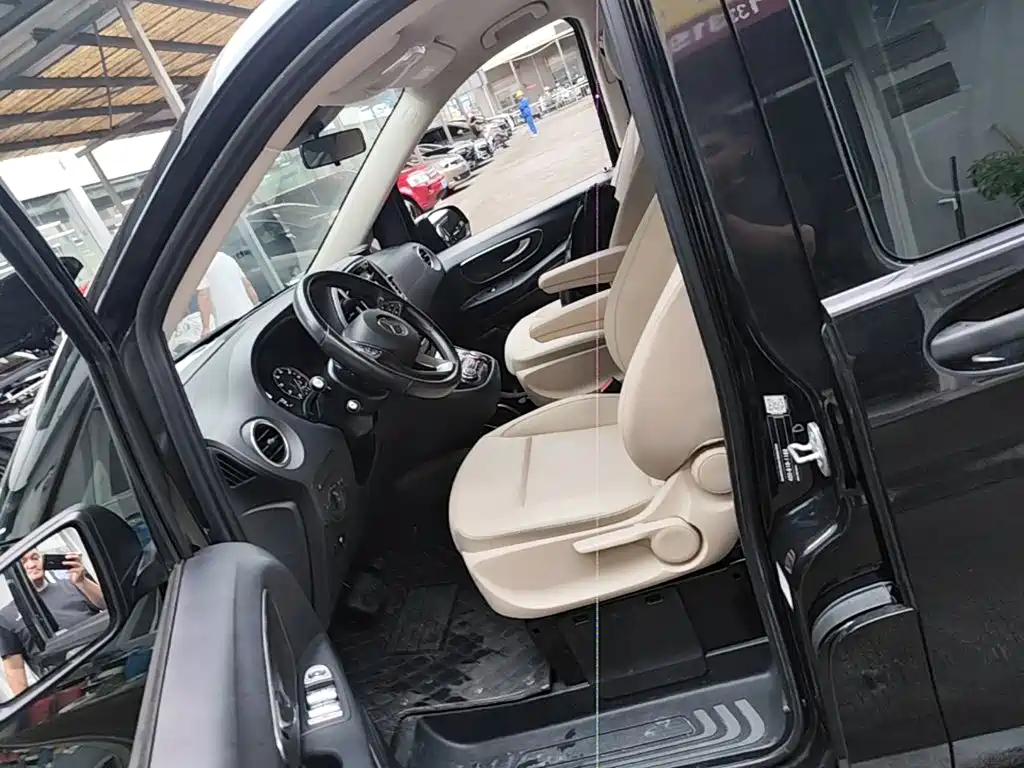 Mercedes-Benz Vito — миниатюра 15