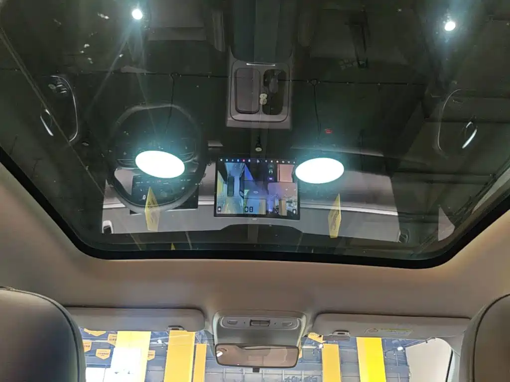 Leapmotor Leapmotor C10 — миниатюра 18