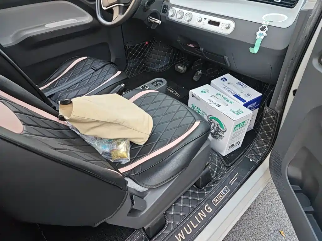 Wuling MINIEV — миниатюра 19