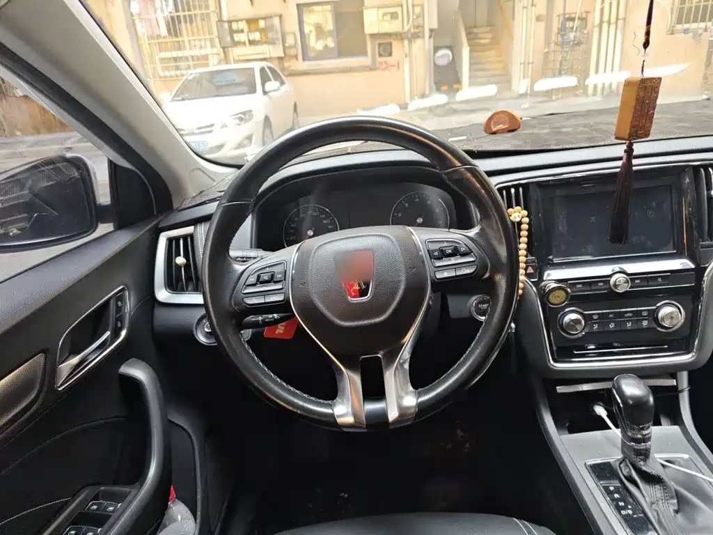 Roewe Roewe i6 Classic — миниатюра 3