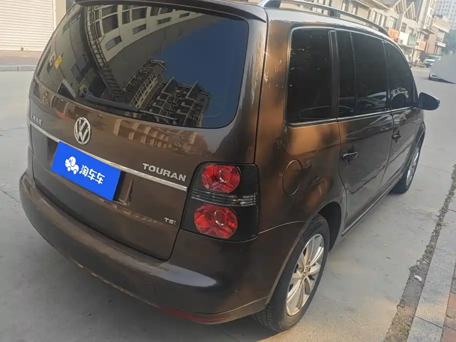 Volkswagen Touran — миниатюра 3