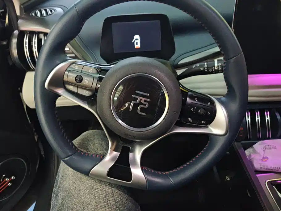 BYD Yuan Plus — миниатюра 15