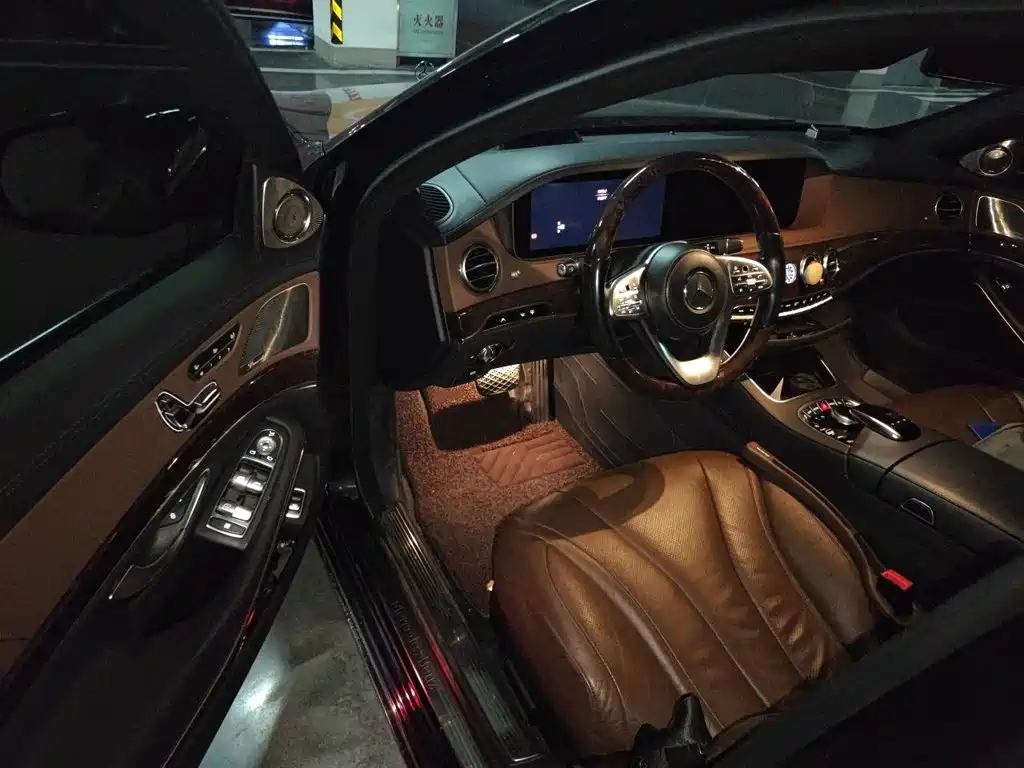 Mercedes-Benz S-Class — миниатюра 17