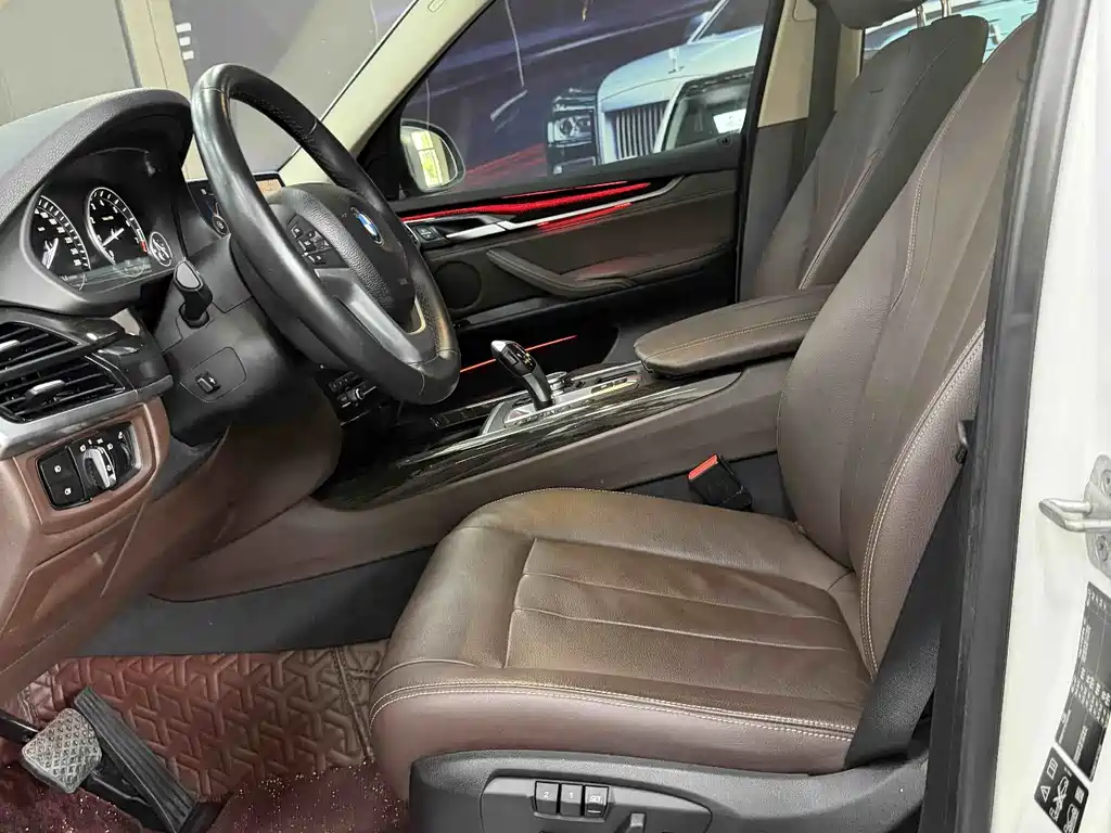 BMW X5 (Import) — миниатюра 7
