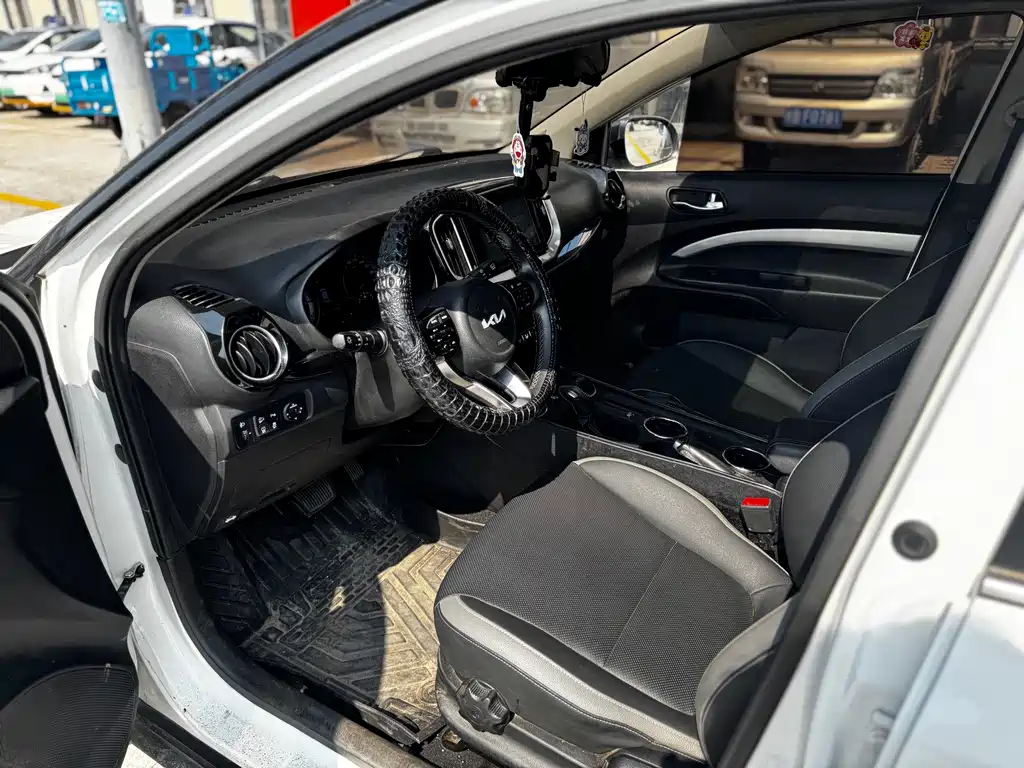 Kia KX1 — миниатюра 8