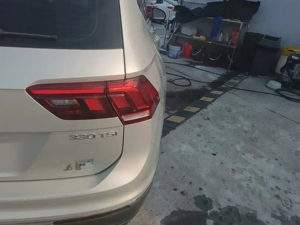 Volkswagen Tiguan L — миниатюра 8