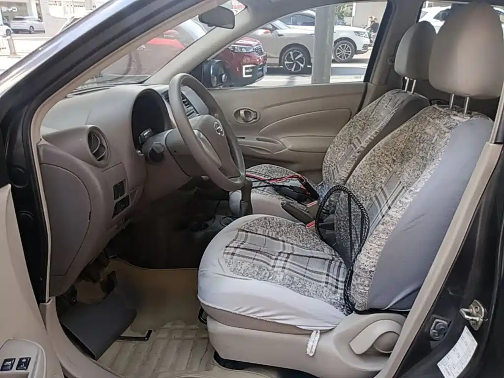 Nissan Sunny — миниатюра 15