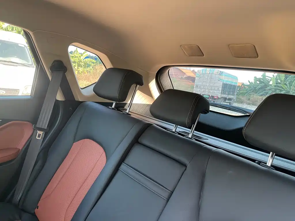 Baojun 560 — миниатюра 14