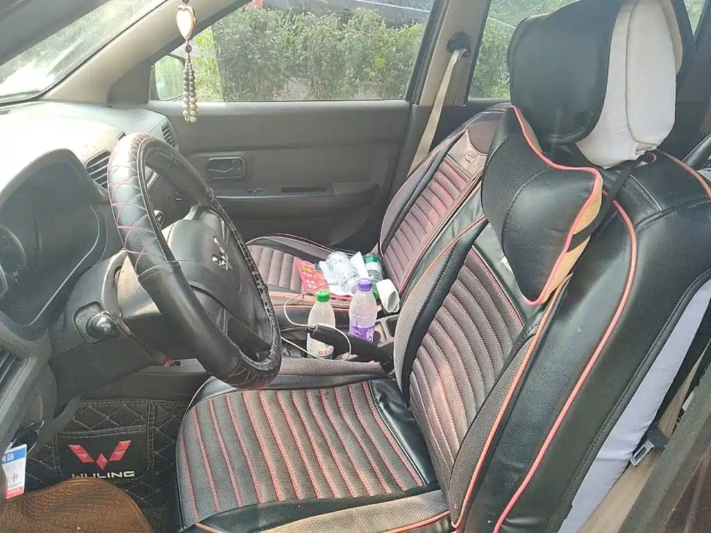 Wuling Hongguang — миниатюра 8
