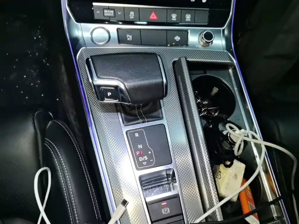Audi A6L — миниатюра 14