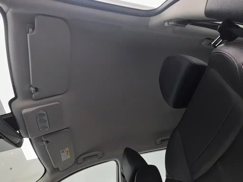Nissan Qashqai — миниатюра 14